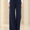Women's wide-leg trousers with an elasticated drawstring waistband