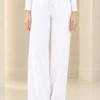 Women's wide-leg trousers with an elasticated drawstring waistband